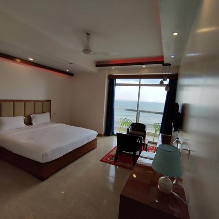 Hotel Sea Moon Cox's Bazar Bagian luar foto